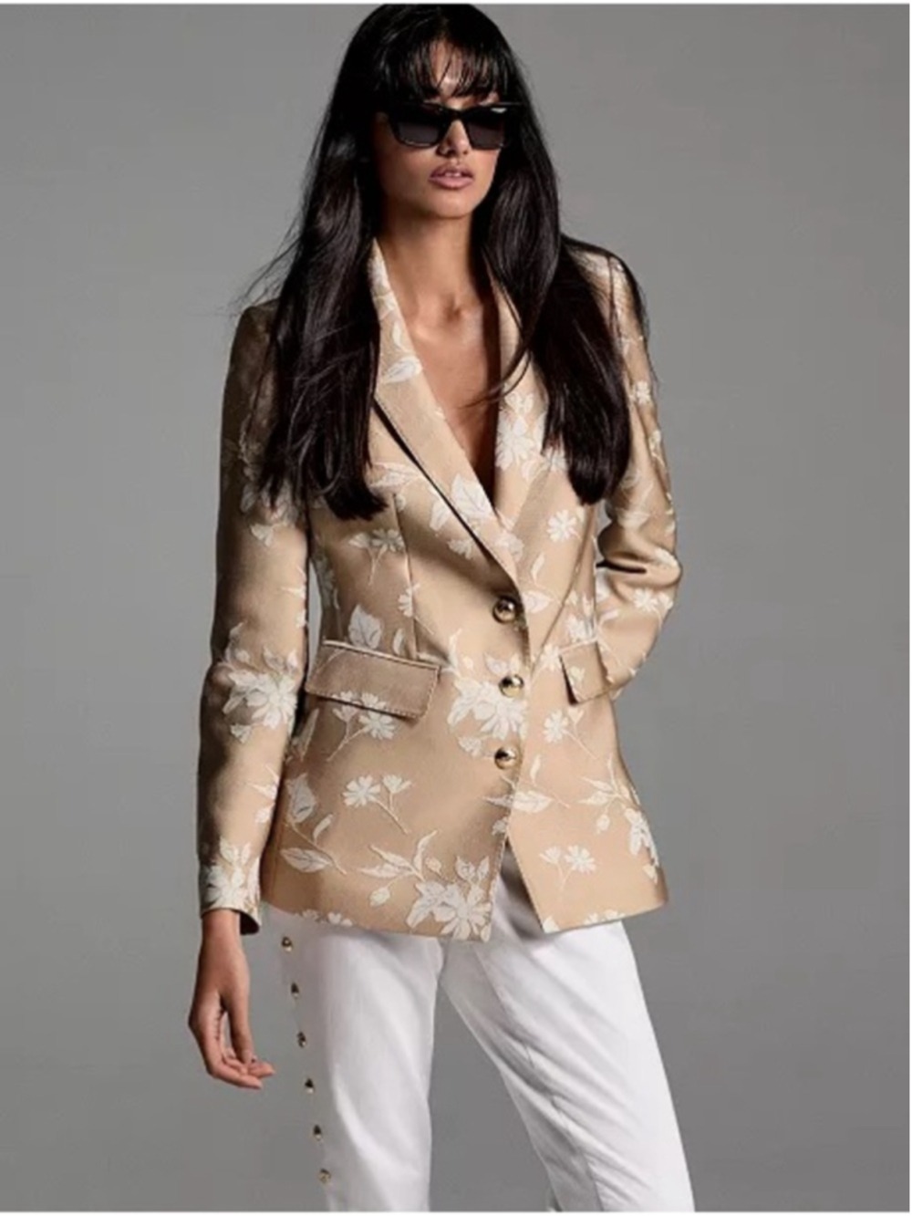 KARL LAGERFELD PARIS Women's Floral Embroidered Blazer Size 2